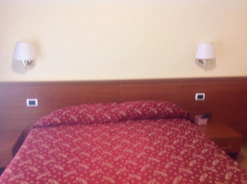 Hotel Guglielmo Marconi House à Rome Chambre photo