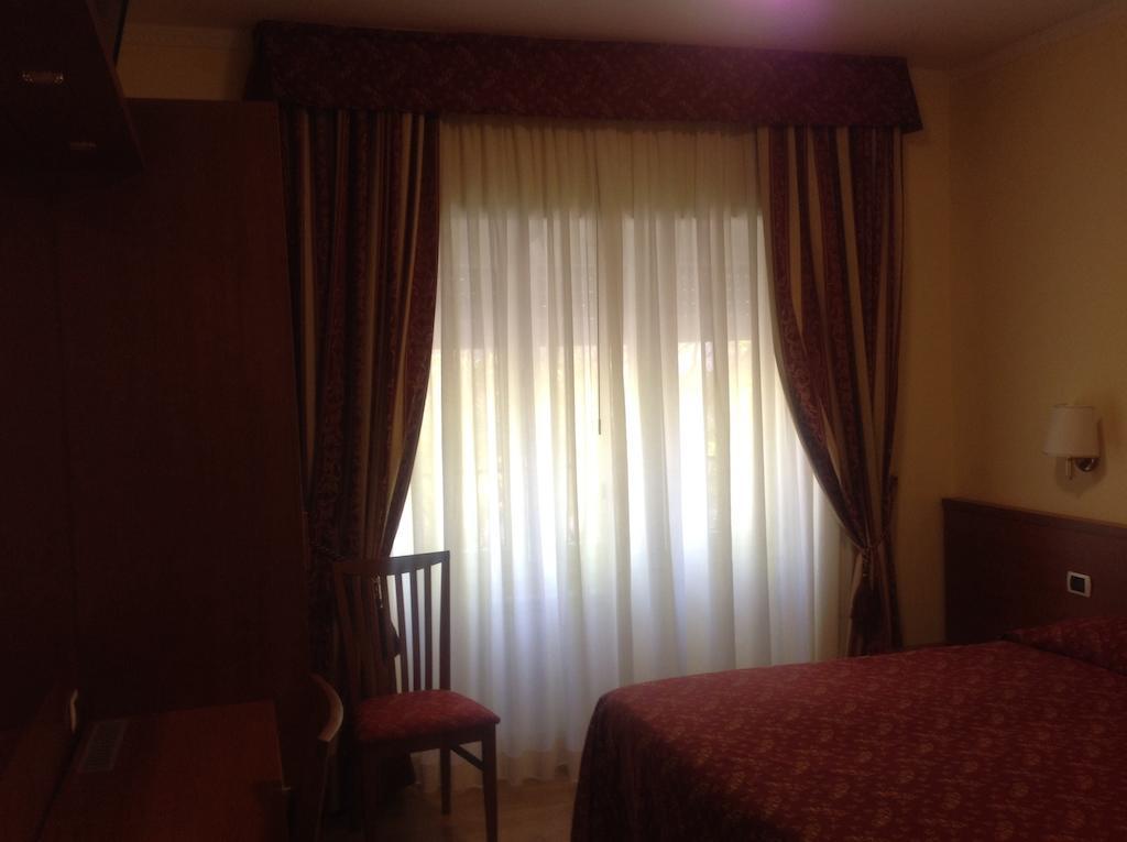 Hotel Guglielmo Marconi House à Rome Extérieur photo